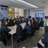 �ҹ�˾�M��ȫ�w�h�T�_չ�W���h�Ķ�ʮ����